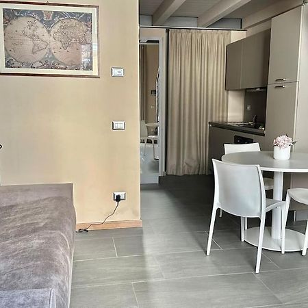 Couple'S Dream Loft 100Mt From Duomo And Lake โกโม ภายนอก รูปภาพ